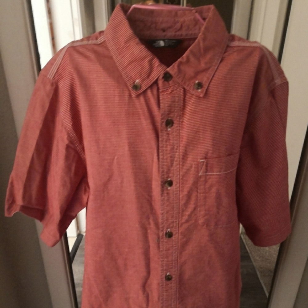 The North Face Short Sleeve Button Dress Shirt